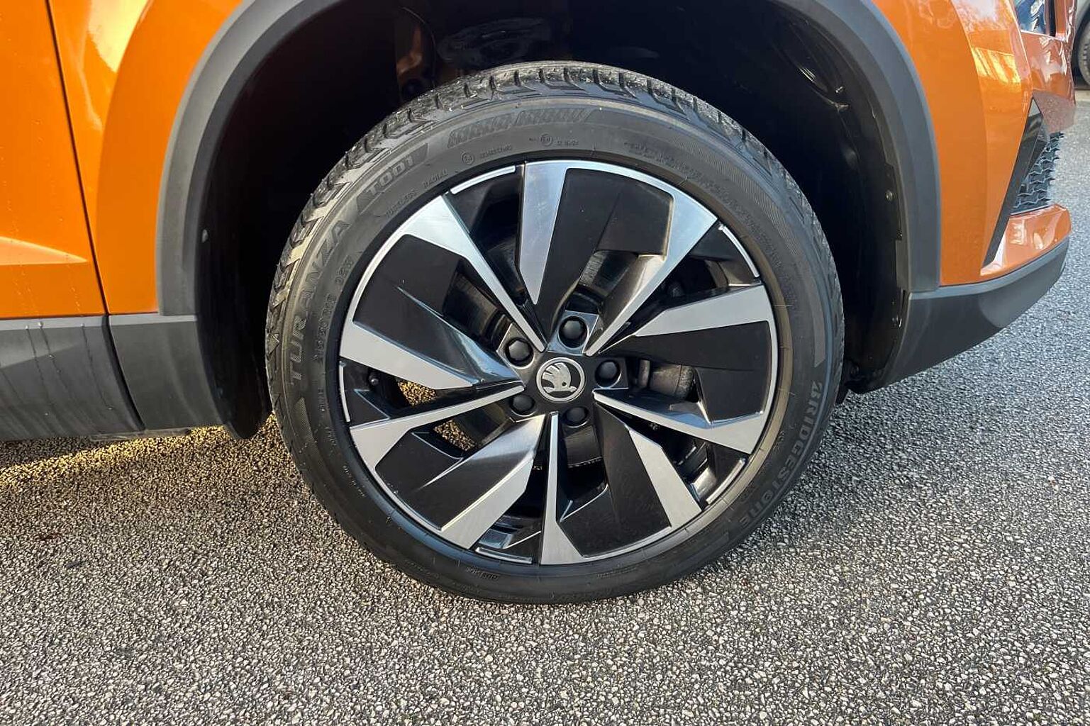 SKODA KAROQ 1.5 TSI SE L 5dr